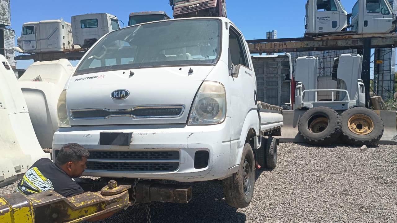  Kia FRONTIER 2010 
